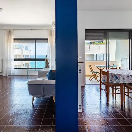Sea View Da Sogno, 6 Pax *